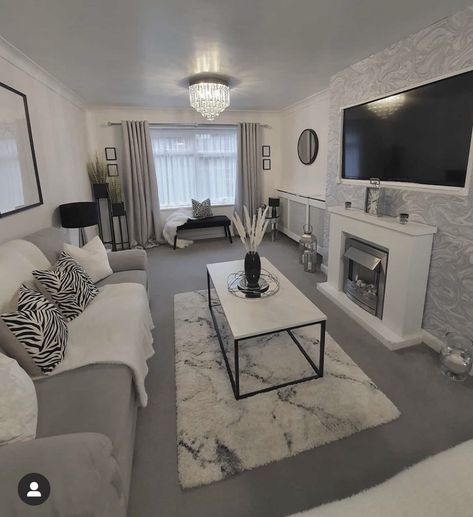 Cozy Grey And White Living Room, White And Gray Living Room, Bday Photoshoot, Gray Living Room Design, Living Room Decor Gray, Apartment Living Room Design, Future Apartment Decor, Small Living Room Decor, Ideas Living Room