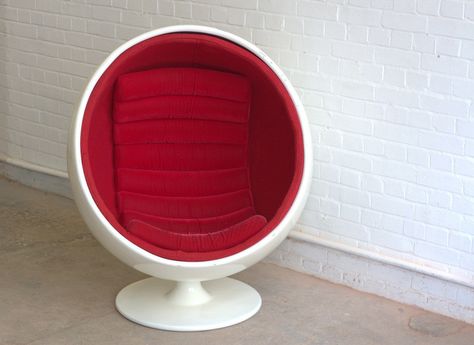 Eero Arnio, Globe Chair, Vintage Lounge, Colour Trends, Vintage Lounge Chair, Interior Design Mood Board, Paint Chips, Velvet Upholstery, Egg Chair