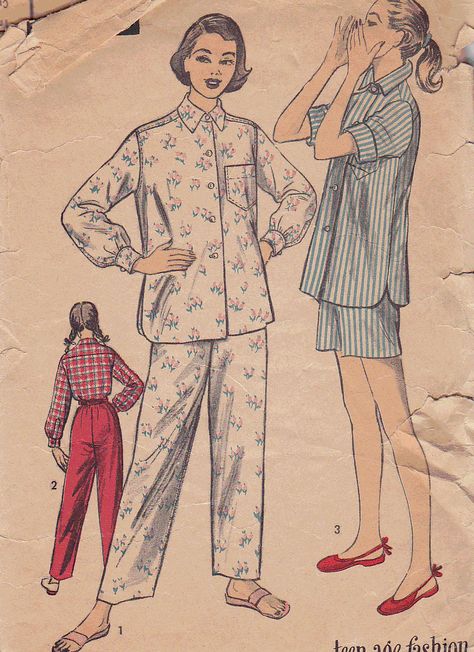 Long Pajamas, Vintage Pajamas, Convertible Collar, Night Suit, Couture Vintage, Sewing Pattern Sizes, 1950s Fashion, One Piece Dress, Night Shirt