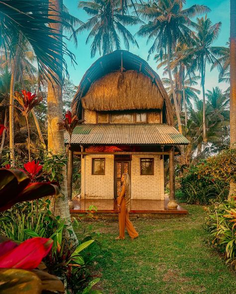 Island life at its finest ✨🛖🌴🥥🌺🐮🌅⁣ ⁣ ⁣ 📍Pasut Beach ⁣ ⁣ ⁣ #bali #islandlife #pasutbeach #sunsets #balitravel #travelgram #beachvibes #sheisnotlost #balidaily #peaceful #islandliving #girltraveler #tropicalbliss Beach Bali, Island Living, Bali Travel, Island Life, Bali, Travel