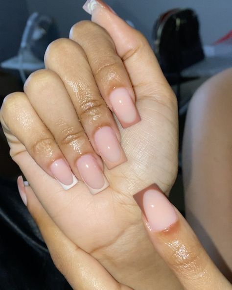 The Nail Barb💗 (NO DMS)🦄 on Instagram: “short brown frenchies infill🥺🤎✨ #cuticleoil #nails #ombrenails #cuticlecare #satisfying #butterflynails #glitternails #vtipnails #nailart…” Gradient French Nails, Brown Frenchies, Pink Toe Nails, Short French Tip Nails, Brown Acrylic Nails, Ombre Acrylic Nails, French Tip Acrylic Nails, Short Square Acrylic Nails, Acrylic Nails Coffin Pink