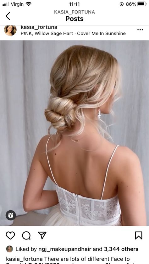 Greece Wedding Hairstyles, Hairstyles For A Open Back Dress, Wedding Hairstyles Backless Dress, Backless Hairstyles Open Backs, Bridal Hair For Backless Dress, Open Back Prom Dress Hairstyles, Wedding Hair For Open Back Dress Brides, Wedding Hair With Open Back Dress, Backless Wedding Dress Hairstyles