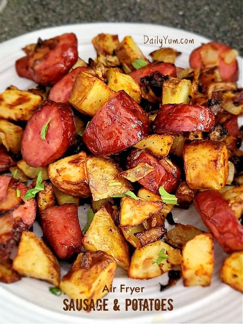 Air Fryer Sausage and Potatoes - Daily Yum Air Fryer Sausage, Daily Yum, Keto Mug Bread, Sausage And Potatoes, Homemade Chipotle, Air Fryer Cooking Times, Potato Fritters, Sausage Potatoes, Air Fryer Dinner Recipes