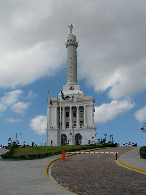 Santiago Dominican Republic, Dominican Republic, Statue Of Liberty, Restaurant, Travel, Pins, Quick Saves, Santiago