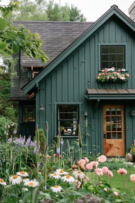 Cottage Inspired Home Exterior, Natural House Exterior, Green Home Exterior, Home Exteriors, Cabin Exterior, Falafels, Wood House, Casa Exterior, Green Home