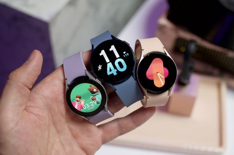 Excited to get your hands on the latest #Samsung Galaxy Watch? We've rounded up the best Galaxy Watch 5 screen protectors available right now. Samsung Watch Aesthetic, Amazon Account, Galaxy Watch 5, Galaxy Smartphone, Samsung Watch, Latest Phones, Cute Watches, Samsung Products, New Samsung Galaxy