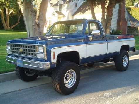 Gmc 4x4, Chevy 4x4, Truck Storage, Dream Trucks, Pick Up Truck, Classic Chevrolet, Lifted Chevy, Lifted Chevy Trucks, Chevy Pickup Trucks