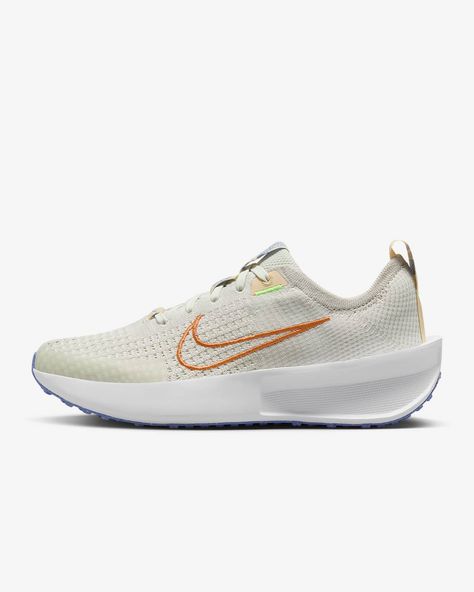 Nike Interact Run, Cute Running Shoes, Cheap Running Shoes, Track Shoes, Run It, Ins And Outs, Running Shoes Nike, Road Running, Shoes Nike