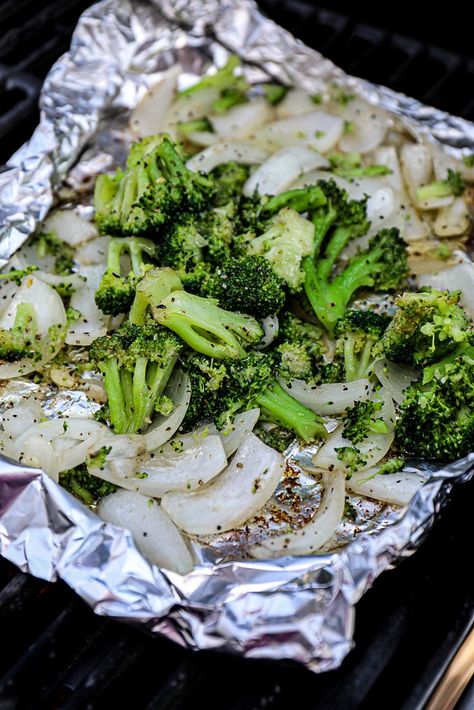 Grilling Broccoli on Foil With Onions Broccoli On The Grill, Grill Broccoli, Veggie Seasoning, How To Cook Garlic, Butter Broccoli, Cook Broccoli, Charred Broccoli, Broccoli Side Dish, Grilled Broccoli