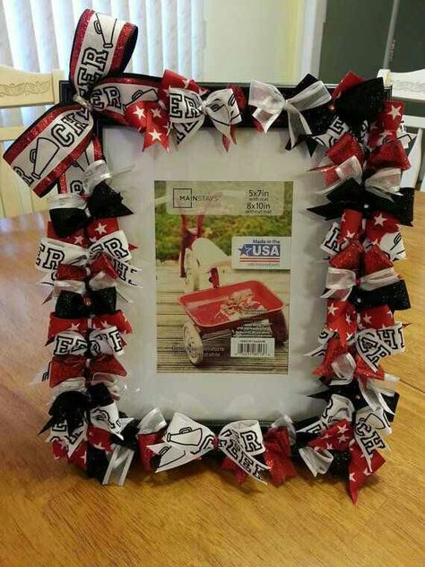 Picture frame Coach Gift Basket Ideas, Coach Gift Basket, Cheerleading Ideas, Cheer Banquet, Cheerleader Gifts, Cheer Coach Gifts, Cheer Posters, Jump Training, Cheer Team Gifts