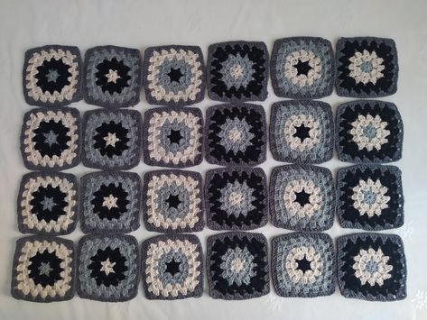 Crochet Granny Square Motif, Pillowcase Diy, Black Granny Square, Granny Square Motif, Man Cardigan, Granny Square Scarf, Woman Coat, Crochet Men, Granny Square Crochet Patterns Free