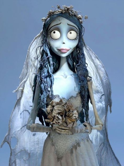 Corpse Bride Doll, Corpse Bride Dress, Corpse Bride Tattoo, Corpse Bride Wedding, Corpse Bride Art, The Corpse Bride, Emily Corpse Bride, Corpse Bride Costume, Tim Burton Corpse Bride