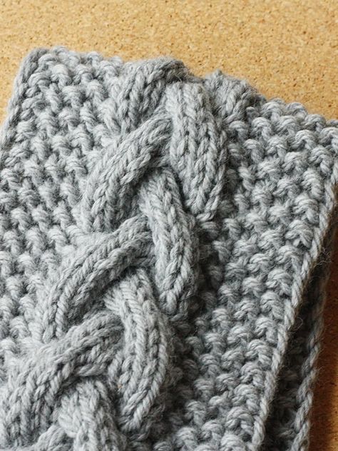 These 12 free knitted headband patterns for adults are all fairly easy to make and are perfect for winter days (or year-round!) #sustainmycrafthabit Earwarmer Knitting Patterns, Stitch Headband, Free Knit Pattern, Knitted Headband Free Pattern, Headband Knit, Cable Knit Headband, Cable Knitting Patterns, Knit Headband Pattern, Knitting Patterns Free Hats