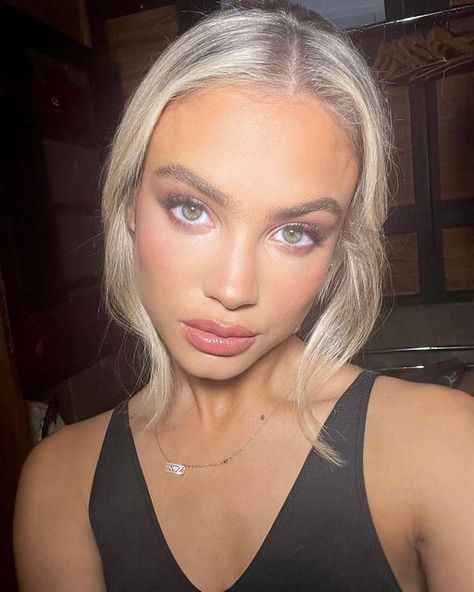 Rose Bertram on Instagram: "Glam for @unicef Gala by @charlottetilbury #GetTheLook #Ad" Rose Bertram, Female Books, Rose Makeup, Sequin Dresses, Bleached Hair, Hair Colour, Makeup Inspo, Get The Look, Sequin