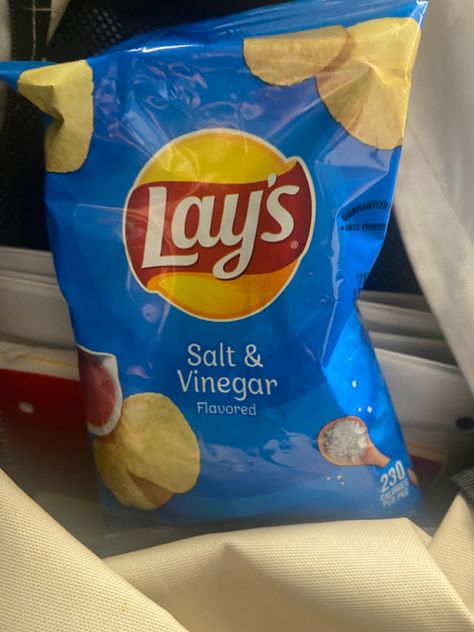 Salt N Vinegar Chips, Salt Vinegar Chips, Salt And Vinegar Chips Aesthetic, Chip Aesthetic, Salt And Vinegar Chips, Silly Icons, Best Chips, Sleepover Food, Junk Food Snacks