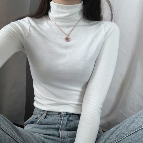 Turtle Neck Sweater Outfit, White Turtle Neck Top, Winter Sweater Outfits, Turtleneck Outfit, Blazer And Skirt Set, Grunge Dress, Korean Casual Outfits, Everyday Fashion Outfits, White Long Sleeve Shirt