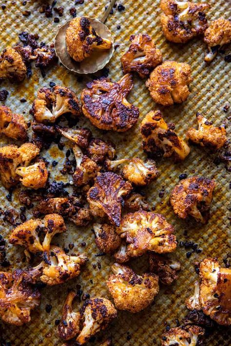 Crispy Roasted Cauliflower with Creamy Pesto Pasta | halfbakedharvest.com Crispy Roasted Cauliflower, Winter Pasta, Half Baked Harvest Recipes, Creamy Pesto Pasta, Creamy Pesto Sauce, Pesto Pasta Recipes, Creamy Pesto, Harvest Recipes, Half Baked