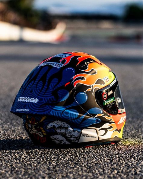 Repost from @mthelmets @ryusei_yamanaka6 2024 #CatalanGP MT KRE+ The Mediterranean Sea significantly influences the special helmet design for the Japanese rider. Its essence is captured by the blue color and wave patterns adorning the rear half of his MT KRE+. Follow @thehelmetshowcase to keep your feed beautiful and keep track of the giveaway that will be happening at 10k! #motogp #helmet #helmetlover #art #racing #motorcycle #giveaway Green Motorcycle Helmet, Green Motorcycle, Helmet Concept, Racing Helmets, Helmet Design, Motorcycle Helmet, Mediterranean Sea, Wave Pattern, Motorcycle Helmets