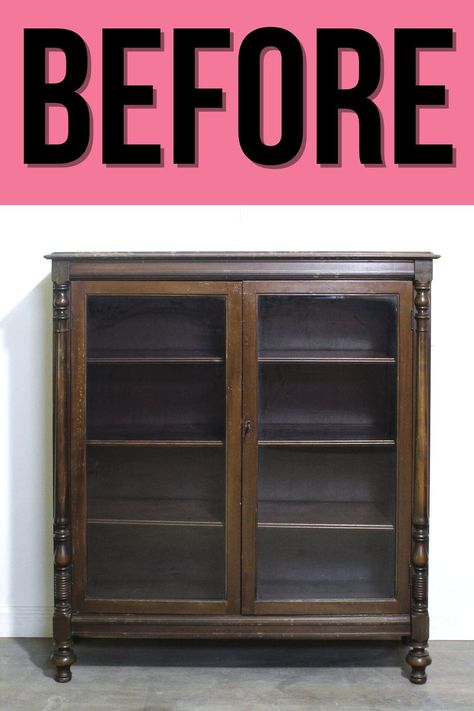 Painted Display Cabinet: Before and After Vintage Glass Cabinet Makeover, Old Display Cabinet Makeover, Diy Display Cabinet Makeover, Glass Cabinet Refurbish, Cabinet Refurbishing Ideas, Painted Display Cabinet Ideas, Refurbished Display Cabinet, Antique Display Cabinet Makeover, Redo Curio Cabinet Ideas