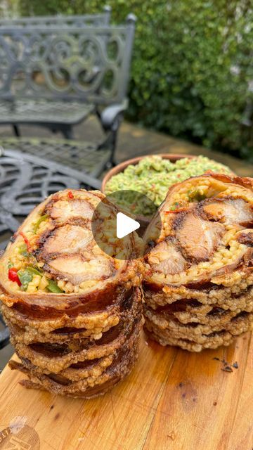 Oli Paterson on Instagram: "Your gotta be putting a crackling crust onto your Pork Belly Mac n Cheese Burritos 😋  Using the trusty cracking method from the legend @jortskitchen of course 😁  #porkbelly #burrito #macandcheese #americanfood #texmex #BBQ #comfortfood #scran" Dandelion Jelly, Tasty Baking, Dandelion Recipes, Finger Food Appetizers, Mac N Cheese, Pork Belly, Appetizers For Party, Burritos, Mac And Cheese