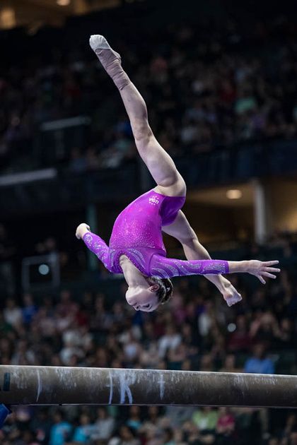 Ragan Smith Ragan Smith, Laurie Hernandez, Gymnastics Competition, Olympic Games Sports, Jordyn Wieber, Nastia Liukin, Gabby Douglas, Gymnastics Team, Acrobatic Gymnastics