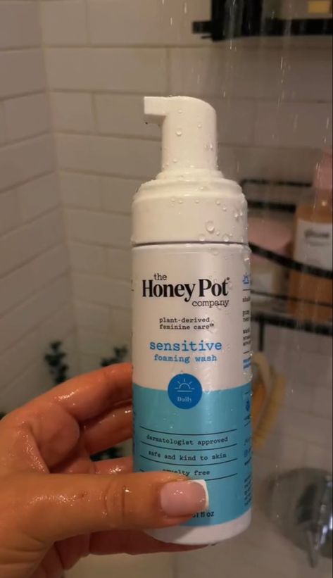 Honey Pot Feminine Products, Honey Pot Sensitive, Feminine Products, Hygiene Care, All Natural Skin Care, Vogue Beauty, Feminine Care, Pretty Skin Care, Perfume Scents