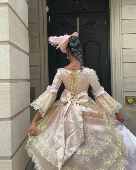 Marie Antoinette Aesthetic, Marie Antoinette Party, Rococo Aesthetic, Dress Coquette, Tiktok Challenge, Black Princess, Princess Core, Queen Charlotte, Black Femininity