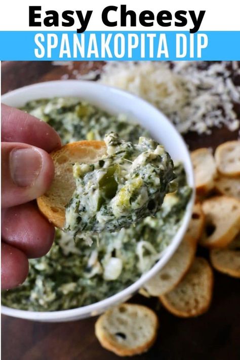 Spanakopita Dip, Easy Healthy Dips, Greek Dip Recipes, Greek Easter Recipes, Cheesy Dip Recipes, Greek Appetizer, Greek Spanakopita, Spinach Cream Cheese, Easy Homemade Snacks