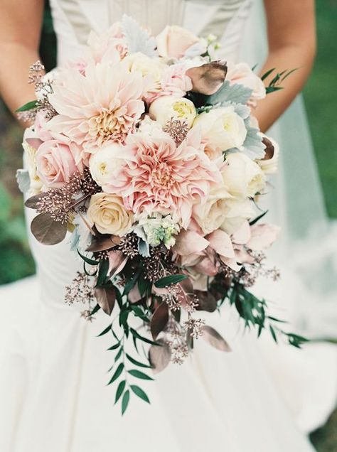 Stunning Wedding Bouquet - Holly Heider Chapple Flowers Bohemian Wedding Bouquet, Spring Wedding Bouquets, Rustic Wedding Decorations, Summer Wedding Bouquets, Fall Wedding Bouquets, Mod Wedding, Bouquet Of Flowers, Bride Bouquets, Bohemian Fashion