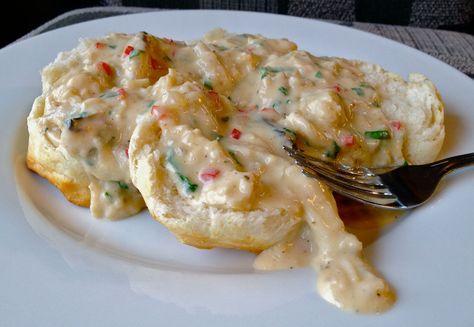 Crab Gravy, Fishing Recipes, Biscuits And Sausage Gravy, Biscuits And Sausage, Bacon Gravy, Making Lemonade, Crab Dishes, Seafood Entrees, Shellfish Recipes