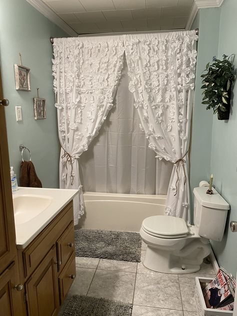 Pretty Bathroom Shower Curtains, Bathroom Inspiration With Shower Curtain, Dual Shower Curtains, Bathroom Ideas With Curtains, Pretty Shower Curtain Ideas, Two Shower Curtains In Bathroom, Layered Shower Curtain Ideas, Bathroom Curtain Ideas Shower Decor, 2 Shower Curtains Ideas