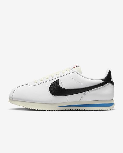 Nike Cortez Women's Shoes. Nike.com Nike Cortez Blue, Nike Cortez Women, Nike Cortez White, Cortez Sneakers, Nike Cortez Leather, Light Photo, Mens Skate Shoes, Estilo Preppy, Womens Nike