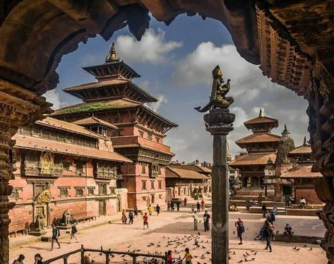 Interesting Environments, Nepal Architecture, Patan Durbar Square, White Art Painting, Bhaktapur Nepal, Nepal Art, Environment Reference, Durbar Square, City Scapes