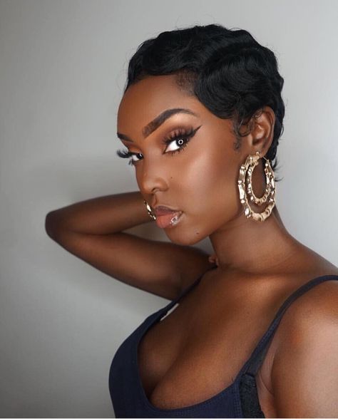 @melissamillion ・・・ For make-up tutorials follow @darkskinwomen.makeup 💋 Wave Short Bob, Finger Wave Hair, Finger Wave, Bob Hair Color, Natural Looking Wigs, Finger Waves, Short Human Hair Wigs, Curly Hair Wig, Pixie Cut Wig