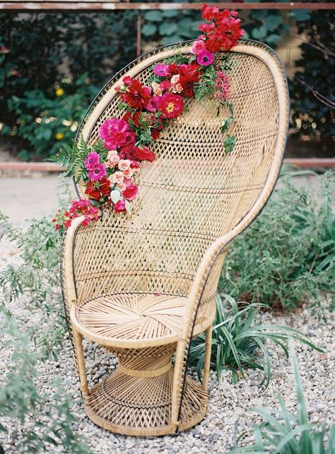 Found Rentals Peacock chair decorated with flowers by Hello Gem | Photography by Mike Radford Peacock Chair Decor, Hawaii School, Diva Room, Gem Photography, Event Chairs, Peacock Chairs, Fiesta Wedding, Prop Maker, Boho Chair