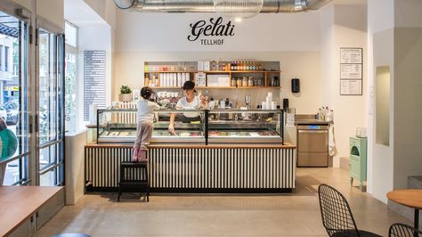 Ice Cream Cafe Interior Design, Ice Cream Store Design, Ice Cream Shop Interior Design, Cute Ice Cream Shop, Ice Cream Shop Design, Gelato Store, Cafe Ice Cream, Ice Cream Store, Ice Cream Inspiration