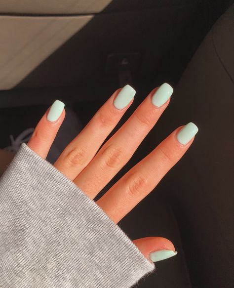 Light blue-ish green acrylic nails coffin shape Acrylic Nail Ideas Solid Color, Short Solid Acrylic Nails, Light Color Nails Acrylic, Pale Turquoise Nails, Minty Blue Nails, Plain One Color Nails, Light Blue Green Nails, Nails Plain Simple, South Nails