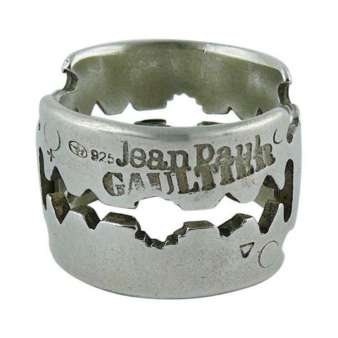 @reconstruction on Instagram: "Jean Paul Gaultier 90s Razor Blade Inspired Jewelry" Chrome Jewelry, Jean Paul Gaultier 90s, Grunge Core, Generator Accessories, Razor Blade, Silver Chrome, Funky Jewelry, Jewelry Lookbook, Inspired Jewelry