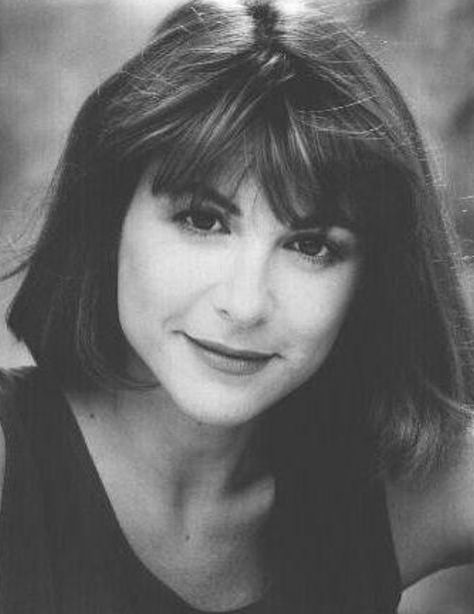 Dinah Manoff, Lee Grant, Holly Marie Combs, Movie Actors, Holly Marie, Famous Faces, Beautiful One, Grease, Actors & Actresses