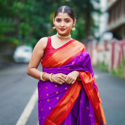 Step into the spotlight with the Purple & Red Maharani Paithani Saree from Varkala Silk Sarees! 🌟 With its intricate copper zari peacock motifs and luxurious soft silk, this drape is a celebration of grace and grandeur. Perfect for making heads turn at weddings, festive gatherings, and beyond. ✨👑 #PaithaniElegance #VarkalaSilkSarees #SareeDiaries #RegalFashion #MaharaniPaithani #EleganceRedefined #VarkalaSilkSarees #SareeStories #TimelessTradition #paithanisaree #zari #silk #silksarees #lux... Maharani Paithani, Peacock Motifs, Paithani Saree, Dresses Traditional, Indian Dresses Traditional, The Purple, Indian Dresses, Silk Sarees, Saree