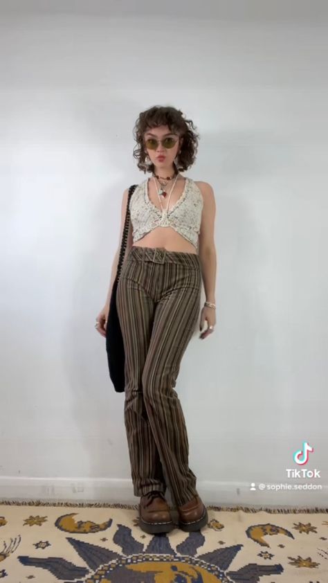 Hippie Witch Outfits, Sophie Seddon, Witch Outfits, Clothing Templates, Artsy Outfit, Earthy Outfits, Romantic Goth, Fashion Aesthetics, Cute Fits