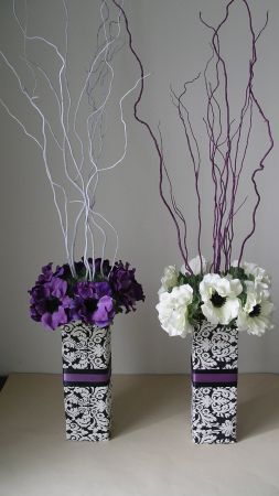 Purple/black small centerpieces Dark Purple Centerpieces Wedding, Black And Purple Centerpieces, Purple And Gold Centerpieces Diy, Black White And Purple Centerpieces, Purple Black Gold Centerpieces, Purple Centerpiece Wedding, Shades Of Purple Centerpieces, Purple Flower Centerpieces Simple, Purple Centerpieces Birthday