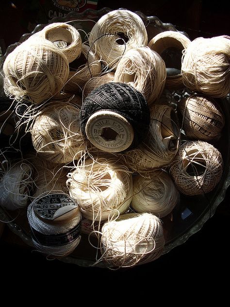 Twine Thread & Yarn, Fibres Textiles, Linens And Lace, Thread Spools, Sewing Notions, Needle And Thread, Vintage Sewing, Natural Fibers, Fabric Crafts