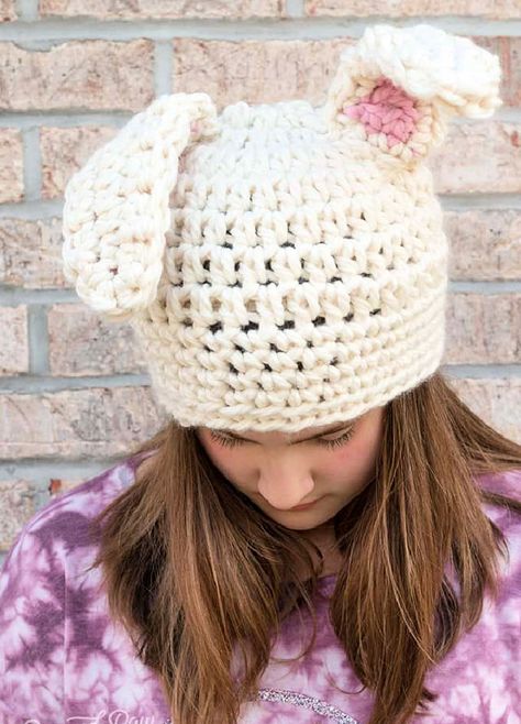 Simple Crochet Floppy Bunny Ears Hat Pattern Crochet Hat With Ears, Crochet Floppy Bunny, Crochet Ears, Bunny Hat Crochet, Floppy Bunny Ears, Bunny Ears Hat, Floppy Bunny, Crochet Character Hats, Ears Hat