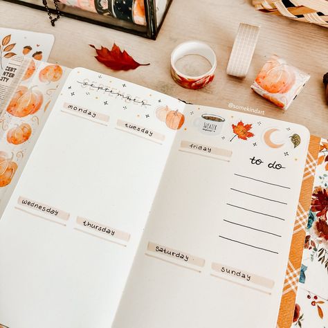 Hello pumpkins and happy Wednesday 🧡 it’s time for my first weekly of September and I LOVE to use this spread 🙈🍁✨ I can’t believe autumn is almost here! I missed the color combo so so much and I could die for this super cute pumpkin washi tape ☕️📖🍂🌙 it feels like coming home after a long trip - back home in my cozy, magical and dreamy world. I hope you guys enjoy a cozy week too 😌 (Unpaid ad, all things are self-bought) Bujo: @scribble_and_dot Pen: tombow no. 942 & pigma micron no. 1, crayo... Note Styles, October Bujo, Journal Tips, Planner Doodles, Bujo Weekly Spread, Bullet Journal Hacks, Bujo Ideas, Notes Style, Bday Gift