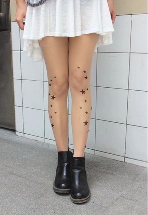 Obsessed with these tattooed star tights. Star Stockings, Star Tights, Tattoo Tights, Star Tattoo, Leggings And Socks, Chic Pattern, Star Tattoos, Alternative Outfits, Tight Leggings