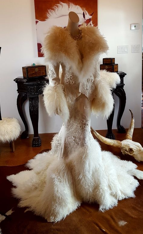 J. Ewing Designs white deer with mongolian fur and beaded lace. Fur Dress Gowns, Animal Inspired Fashion, White Fur Dress, Fur Lined Dress, White Fur Outfit, Fur Gown, Deer Fashion, Winter Fashion Design, Fur Couture