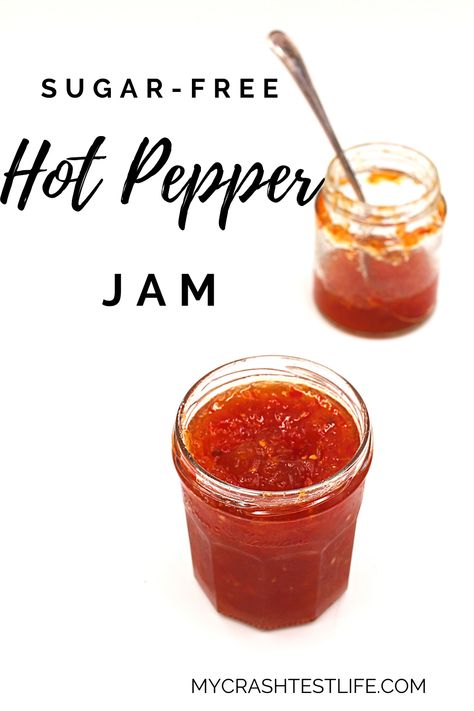 Keto Red Pepper Jelly, Low Sugar Pepper Jelly Recipe, Sugar Free Jalapeno Jelly Recipes, Keto Pepper Jelly Recipe, Sugar Free Pepper Jelly Recipe, Keto Jelly, Hot Pepper Jam, Hot Pepper Jelly Recipe, Red Pepper Jelly Recipe