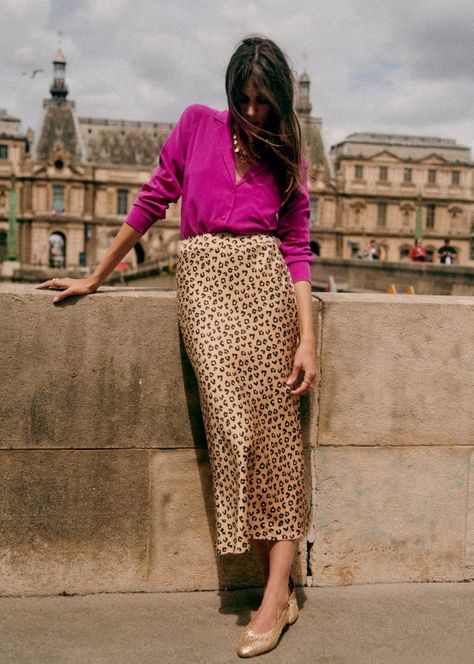 Sandy Skirt - Leopard - Viscose - Sézane Leopard Skirt Outfit, Leopard Skirt, Sheep Leather, Goat Leather, Parisian Style, Red Sweaters, Skirt Outfits, Ballerinas, Dress Skirt