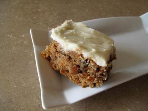 Fully Loaded Carrot Cake - The Kitchen Magpie Carrot Cake With Pineapple, Carrot Cake Recipe Easy, Keto Cupcakes, Chocolate Cream Cheese Frosting, Moist Carrot Cakes, Easy Carrot Cake, Cream Cheese Buttercream, Vegan Carrot Cakes, Best Carrot Cake